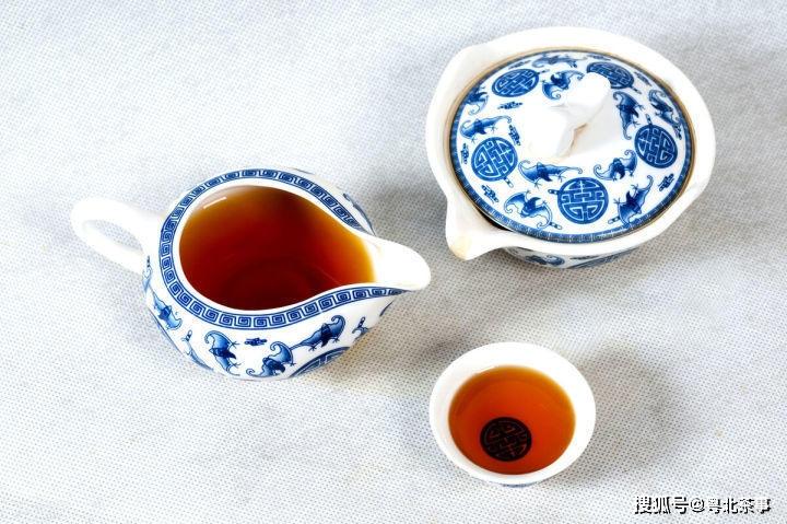 红茶知识 一杯暖人心田的红茶是如何制作加工的？